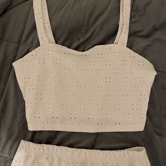 Super cute two piece set - Picture 3 of 9